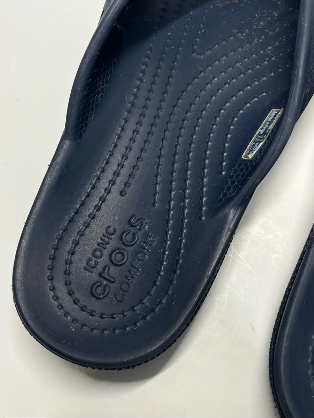 CROCS Men’s Size 6 Women’s Size 8 Navy Blue Waterproof Sandal Flip Flop